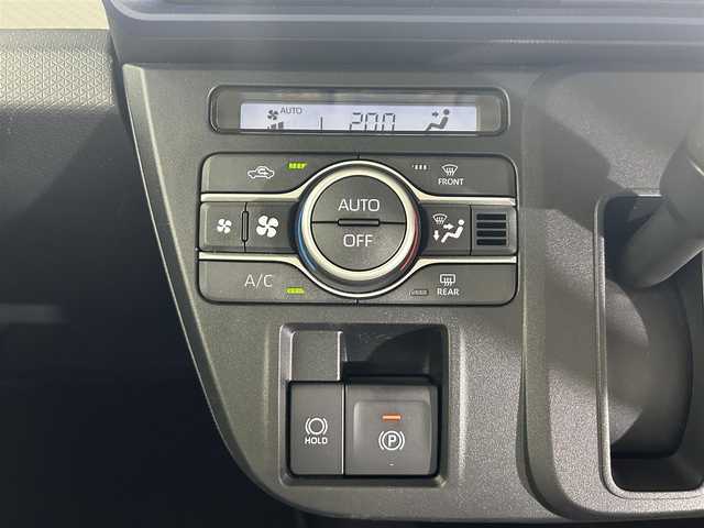 ダイハツ タント X 佐賀県 2024(令6)年 0.6万km シャイニングホワイトパール 社外７インチナビ/（ワンセグTV/CD/Bluetooth）/全方位カメラ/衝突被害軽減システム/パワースライドドア/コーナーセンサー/シートヒーター/オートブレーキホールド/純正ＬＥＤヘッドライト/ビルトインETC/ハイビーム/オートマチックハイビーム/ベンチシート/純正フロアマット