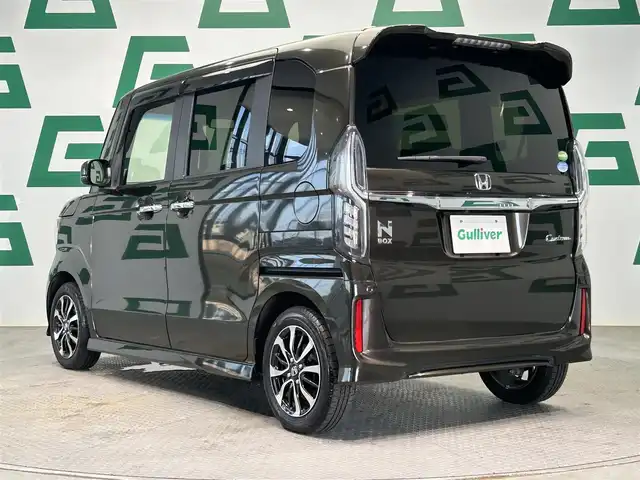 ホンダ Ｎ ＢＯＸ カスタム G L ホンダセンシング 鹿児島県 2018(平30)年 4.7万km プレミアムグラマラスブロンズP ホンダセンシング/アイドリングストップ/両側パワースライドドア/純正8インチSDナビ【VXU-195NBi】/（CD/DVD/フルセグ/Bluetooth/SD）/バックカメラ/ETC/純正前方ドライブレコーダー/ステアリングリモコン/チップアップシート/後席ロールサンシェード/純正LEDヘッドライト/フロントフォグランプ/オートライト/純正フロアマット/純正ドアバイザー/純正14インチアルミ