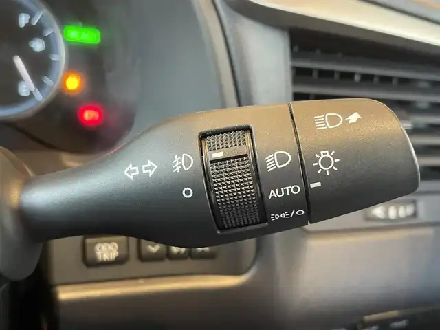 レクサス ＲＸ 450h Fスポーツ 高知県 2021(令3)年 3.9万km ホワイトノーヴァガラスフレーク LEXUS SAFETY SYSTEM +/ＬＫＡ（レーンキープアシスト）/ＢＳＭ（ブラインドスポットモニター）/純正ナビ/　【AM/FM/フルセグTV/CD/Blue tooth】/３６０°カメラ/　【フロント・サイド・バック】/黒/白ツートンレザーシート/D/N席パワーシート/ヒートヒータ＆エアーシート/ハンドルヒータ/ムーンルーフ/電動リアゲート/社外前後ドライブレコーダー