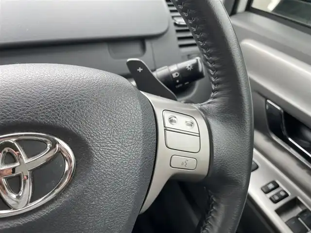 トヨタ ヴォクシー ZS 煌 宮崎県 2008(平20)年 6.9万km ホワイトパールクリスタルシャイン 純正ナビ/　(AM/FM/DVD/HDD/AUX/TV)/バックカメラ/両側パワースライドドア/オートライト/パドルシフト/プッシュスタート/ドライブレコーダー/AC100V/フォグランプ/電動格納ミラー/18インチ　アルミ/純正　16インチ　アルミ　スタッドレスタイヤ×4