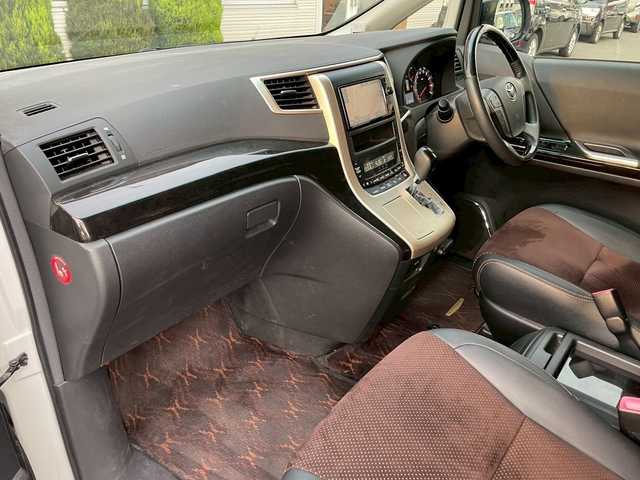 トヨタ アルファード 240S タイプゴールドⅡ 岩手県 2014(平26)年 7.7万km ホワイトパールクリスタルシャイン 純正SDナビ/CD/DVD/BT/フルセグTV/両側パワースライド/社外セキュリティ/電動格納ミラー/フロントフォグランプ/純正アルミホイール/純正フロアマット/ドアバイザー/クルーズコントロール/オートライト/パワーバックドア/ETC