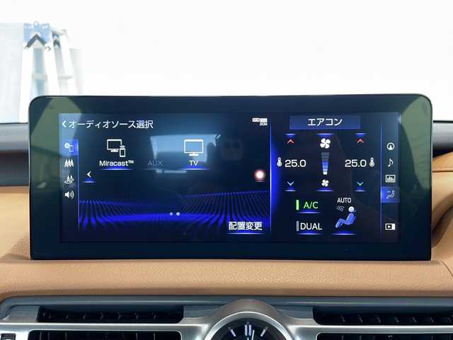 レクサス ＩＳ 300h バージョンL 富山県 2022(令4)年 2.4万km ソニッククォーツ 4WD/レクサスセーフティシステムプラス/衝突被害軽減ブレーキ/レーンキープアシスト/クリアランスソナー/レーダークルーズコントロール/ブラインドスポットモニター/パノラミックビューモニター/三眼LEDヘッドライト/純正メーカーナビ/フルセグ/Bluetooth/Miracast/レザーシート/シートベンチレーション/ETC2.0/AC100V/スペアキー