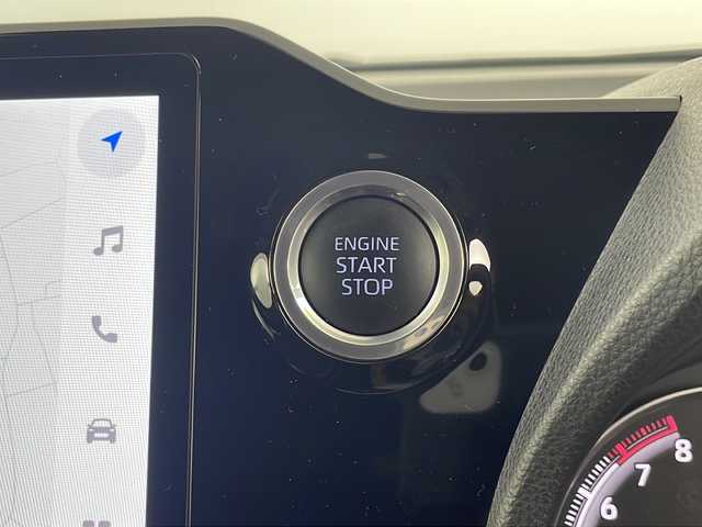 トヨタ ヴォクシー S－Z 埼玉県 2023(令5)年 2.5万km 黒 快適利便パッケージ/両側パワースライドドア/クルーズコントロール/ETC2.0/コーナーセンサー/パーキングブレーキサポート/純正ナビ/バックカメラ/前席シートヒータ/ドアバイザー/純正アルミ/純正フロアマット/ウィンカーミラー/前ドラレコ/革巻きハンドル/スペアキー/プッシュスタート