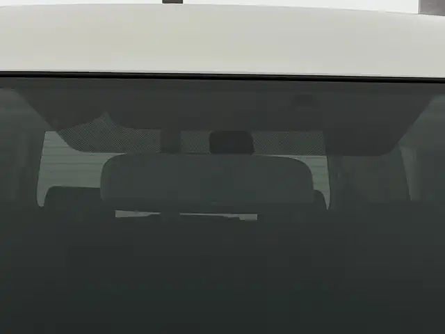 トヨタ ヴォクシー ZS 煌Z 新潟県 2013(平25)年 7.3万km ホワイトパールクリスタルシャイン ４WD/ワンオーナー/純正SDナビ/　　CD/DVD/AM/FM/フルセグ/BT/バックモニター/両側パワースライドドア/純正15インチアルミホイール付/パドルシフト/リアオートエアコン/センターデフロック/フロアマット/ドアバイザー/電動格納ミラー/ステアリングスイッチ/スペアキー/スマートキー