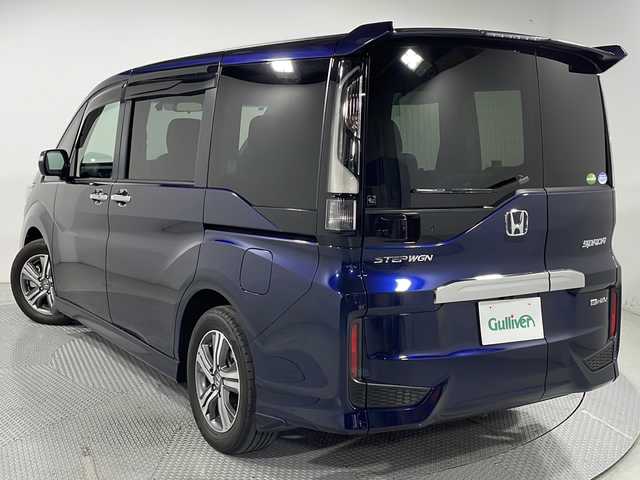 ホンダ ステップワゴン スパーダ ハイブリッド G EX ホンダセンシング 広島県 2020(令2)年 5.3万km オブシダンブルーパール 禁煙車/純正１０型ナビ/バックカメラ/両側パワースライドドア/前席シートヒーター/レーダークルーズコントロール/ＥＴＣ/前後ドラレコ/ＡＣ１００Ｖ/ホールド機能付電動パーキングブレーキ/衝突軽減/レーンキープ/純正16インチアルミホイール(205/60/R16)/エアバッグ(運転席/助手席/サイド/カーテン)