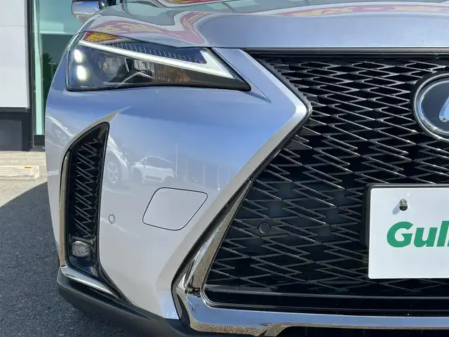 レクサス ＵＸ 250h Fスポーツ 和歌山県 2022(令4)年 3.8万km シルバー 後期型/純正12.3インチナビ/全方位カメラ/フルセグTV/衝突軽減ブレーキ/ブラインドスポットモニター/レーンキープアシスト/レーダークルコン/前後コーナーセンサー/オートライト/前後ドラレコ/ETC2.0 /ヘッドアップディスプレイ/レザーシート/シートヒーター/パワーシート/電動リアゲート/LEDヘッドライト/フォグランプ