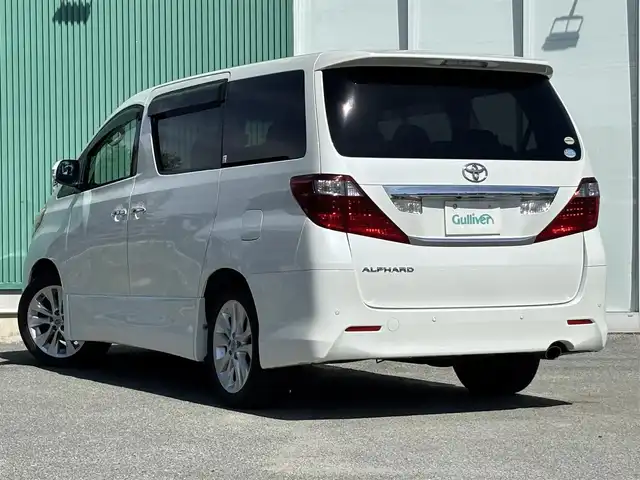 トヨタ アルファード 240S 福岡県 2011(平23)年 6.8万km ホワイトパールクリスタルシャイン プッシュスタートボタン/スマートキー/HDDナビ/Bluetoothオーディオ/ETC/フルセグTV/バックカメラ/前後コーナーセンサー/純正アルミホイール/純正フロアマット/LEDヘッドライト