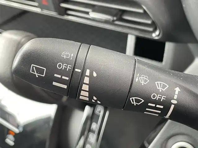 日産 ルークス ハイウェイスター X 香川県 2021(令3)年 3.7万km ホワイトパール 登録時走行距離 36788km/アラウンドビューモニター/片側パワースライドドア/ハンズフリースライドドア/電動格納ミラー/純正14インチAW/LEDオートライト/フォグランプ/オートマチックハイビーム/プッシュスタート/スマートキー/エマージェンシーブレーキアシスト/車線逸脱警報/横滑り防止装置/クリアランスソナー