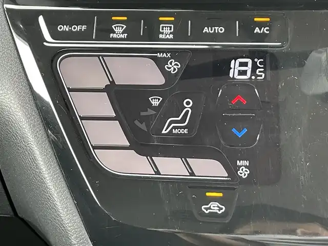 日産 ルークス ハイウェイスター X 香川県 2021(令3)年 3.7万km ホワイトパール 登録時走行距離 36788km/アラウンドビューモニター/片側パワースライドドア/ハンズフリースライドドア/電動格納ミラー/純正14インチAW/LEDオートライト/フォグランプ/オートマチックハイビーム/プッシュスタート/スマートキー/エマージェンシーブレーキアシスト/車線逸脱警報/横滑り防止装置/クリアランスソナー