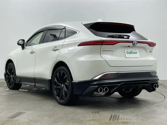 トヨタ ハリアー ハイブリッド Z レザーパッケージ 岡山県 2020(令2)年 5.4万km ホワイトパールクリスタルシャイン ＧＲエアロ（F/S/R)/ＧＲ２０インチAW(245/45R20)/ＪＢＬプレミアムサウンド/TRDマフラー/スターターリモコン（取扱説明書付き）/純正１２．３インチディスプレイオーディオ/【ナビ/Bluetooth/フルセグTV/Carplay/AUX/USB】/ブラックレザーシート/プリクラッシュセーフティ/パノラミックビューモニター/ビルトインＥＴＣ２．０/オートハイビーム/ＬＥＤヘッドライト/前席シートヒーター/前席エアシート/ステアリングヒーター/前席パワーシート/シートメモリー/社外20インチアルミホイール/純正フロアマット/コーナーセンサー（前後）/スマートキー×２/新車保証書/取扱説明書