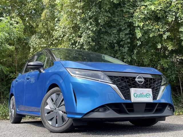 日産 ノート X 大分県 2021(令3)年 5.1万km ビビットブルー / スーパーブラック 2トーン プロパイロット/純正コネクトナビ/アラウンドビューモニター/スマートルームミラー/フルセグ/Bluetooth/USB/アダプティブクルーズコントロール/純正LEDヘッドライト/オートライトコントロール/おくだけ充電/前後ドライブレコーダー/ビルトインETC/スマートキー/プッシュスタート/前後クリアランスソナー/エマージェンシーブレーキ