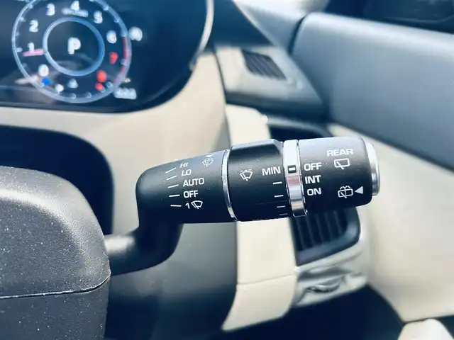 ジャガー Ｅペース S 200PS 大阪府 2020(令2)年 2万km 白 純正ナビ/TV/360度カメラ/applecarplay/ACC/ブラインドスポット/純正19インチAW/LEDヘッドライト/電動リアゲート/クリアランスソナー/革シート/パワーシート/シートヒーター