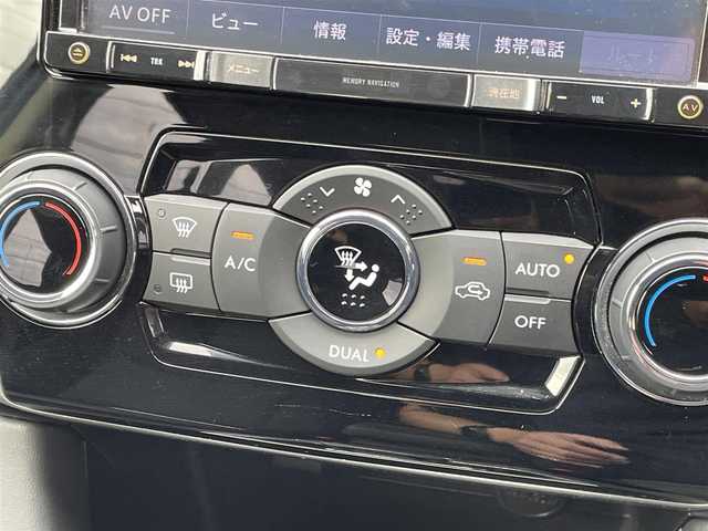 スバル レヴォーグ 1．6GT－S アイサイト 長野県 2015(平27)年 11.2万km クリスタルブラックシリカ (株)IDOMが運営する【じしゃロン長野店】の自社ローン専用車両になります。こちらは現金またはオートローンご利用時の価格です。自社ローンご希望の方は別途その旨お申付け下さい /【成約済み、登録中】/社外メモモリナビ/フルセグTV/（CD/DVD/AM/FM/BT/SD/USB）/アイサイト/電子パーキング/バックカメラ/ETC/レーダークルーズコントロール/前席パワーシート