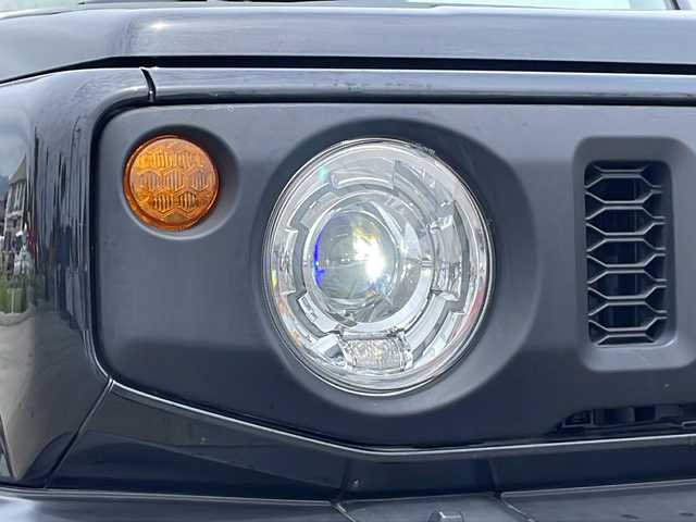 スズキ ジムニー XC 山口県 2021(令3)年 3.2万km ブルーイッシュブラックパール3 4WD/背面タイヤ/純正ナビ/・Bluetooth接続/・フルセグTV/クルーズコントロール/デュアルセンサーブレーキサポート/レーンキープアシスト/シートヒーター(D席/N席)/LEDヘッドライト/オートライト/レザー調シートカバー/純正16インチアルミホイール/純正フロアマット/スマートキー/スペアキー1本/取扱説明書