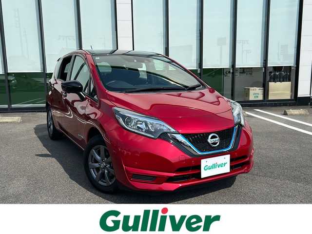 日産 ノート e－パワー ニスモ 岐阜県 2018(平30)年 3.4万km ワインⅡ 登録時走行距離33862km/純正ナビ　/純正フロアマット　/フルセグテレビ/全方位カメラ/コーナーセンサー前後　/ドライブレコーダー前後/レーンキープアシスト　　/レーダークルーズ/LEDヘッドライト/ETC/プッシュスタート/パワーステアリング/パワーウィンドウ/スマートキー/エアコンAAC/Blue tooth可/CD/DVD可/SDミュージックサーバー/AUX可/フルフラットシート/純正フロアマット/純正15アルミホイール/ABS/横滑り防止装置/レーンキープアシスト/オートライト/エアバッグW　