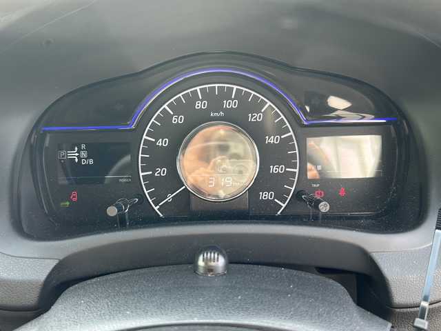 日産 ノート e－パワー ニスモ 岐阜県 2018(平30)年 3.4万km ワインⅡ 登録時走行距離33862km/純正ナビ　/純正フロアマット　/フルセグテレビ/全方位カメラ/コーナーセンサー前後　/ドライブレコーダー前後/レーンキープアシスト　　/レーダークルーズ/LEDヘッドライト/ETC/プッシュスタート/パワーステアリング/パワーウィンドウ/スマートキー/エアコンAAC/Blue tooth可/CD/DVD可/SDミュージックサーバー/AUX可/フルフラットシート/純正フロアマット/純正15アルミホイール/ABS/横滑り防止装置/レーンキープアシスト/オートライト/エアバッグW　