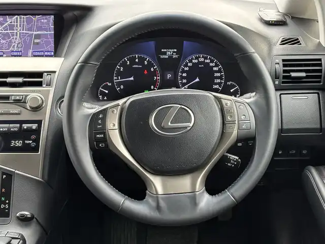 レクサス ＲＸ 270 福岡県 2013(平25)年 7.3万km ホワイトパールクリスタルシャイン ワンオーナー/純正ナビ（BLUETOOTH/フルセグ/AUX/DISC）/Bカメラ/サイドカメラ/電動リアゲート/クルーズコントロール/LEDヘッドライト/オートライト/DN席パワーシート/チルトステアリング/純正19インチAW/USB入力端子/ルームミラー型ドライブレコーダー/横滑り防止装置/コーナーセンサー/盗難防止装置/スマートキー/ETC/保証書/取扱説明書