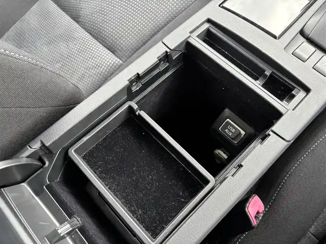 レクサス ＲＸ 270 福岡県 2013(平25)年 7.3万km ホワイトパールクリスタルシャイン ワンオーナー/純正ナビ（BLUETOOTH/フルセグ/AUX/DISC）/Bカメラ/サイドカメラ/電動リアゲート/クルーズコントロール/LEDヘッドライト/オートライト/DN席パワーシート/チルトステアリング/純正19インチAW/USB入力端子/ルームミラー型ドライブレコーダー/横滑り防止装置/コーナーセンサー/盗難防止装置/スマートキー/ETC/保証書/取扱説明書
