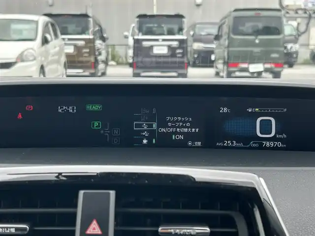 トヨタ プリウス S ツーリングセレクション 滋賀県 2019(令1)年 7.9万km アティチュードブラックマイカ ガソリン（ハイブリッド）/2WD(FF)/CVT/モデリスタエアロ/社外ステアリング(純正積込有)/社外シフト(純正シフトノブ積込有)/9インチ社外ナビ【X9Z】/(FM/AM/CD/DVD/フルセグ/Bluetooth)/前後ドライブレコーダー/ETC/バックカメラ/ＴｏｙｏｔａＳａｆｅｔｙＳｅｎｓｅ/・プリクラッシュブレーキアシスト	/・レーンキープアシスト	/・レーダークルーズコントロール/運転席・助手席シートヒーター/電動格納ミラー/ステアリングスイッチ/オートライト/LEDヘッドライト/フロントフォグ/オートマチックハイビーム/フルオートエアコン/プッシュスタート/スマートキー/スペアキー/純正フロアマット/ドアバイザー