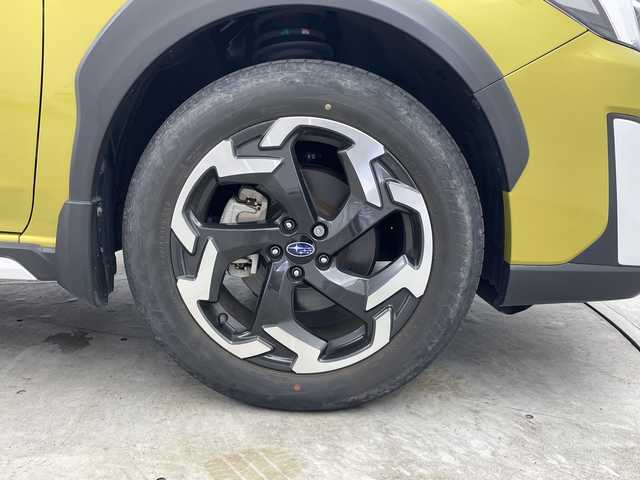 スバル ＸＶ ハイブリッド アドバンス 群馬県 2021(令3)年 3.6万km 黄 純正８型ナビ　バックカメラ　レザーシート　パワーシート　シートメモリー　シートヒーター　ルーフレール　パドルシフト　アダプティブクルーズコントロールＢＳＭ　ＥＴＣ　ＬＥＤライト　フォグ　禁煙車