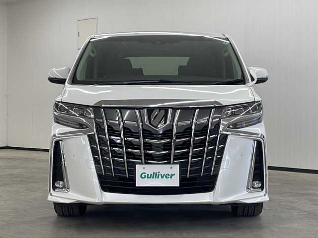 トヨタ アルファード S Cパッケージ 長崎県 2020(令2)年 3.5万km ホワイトパールクリスタルシャイン 純正メーカーナビ/フルセグ/ＤＶＤ/ＢＴＡ/バックカメラ/純正ＥＴＣ/純正１２インチフリップダウン/トヨタセーフティセンス/・プリクラッシュセーフティ/・レーンキープアシスト/・先行車発信告知/前席・セカンドパワーシート（D席メモリ付き）/前席エアーシート・シートヒーター/純正ドラレコ（前方）/ハンドルヒーター/オートハイビーム/両側パワースライド/オットマンシート/電子制御パーキング/オートホールド/純正フロアマット/純正バイザー/リアサンシェード/純正１８インチアルミ/フォグライト/ＬＥＤヘッドライト/黒木目調パネル/ナノイー