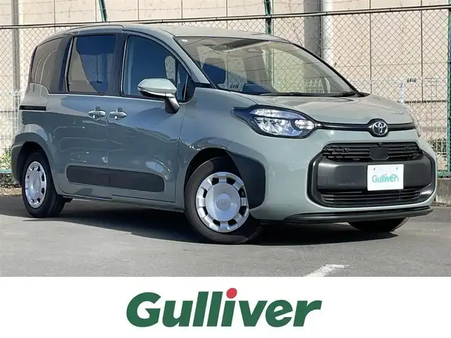 トヨタ シエンタ G 東京都 2025(令7)年 0.6万km アーバンカーキ 純正８型ディスプレイオーディオ　/両側電動ドア　/ＢＳＭ　/ビルトイン２．０ＥＴＣ　/追従クルーズコントロール　/トヨタセーフティセンス　/Ｂｌｕｅｔｏｏｔｈ　/バックカメラ　/オートライト　/コーナーセンサー　/禁煙