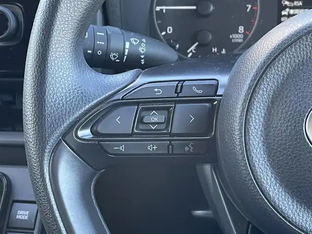 トヨタ シエンタ G 東京都 2025(令7)年 0.6万km アーバンカーキ 純正８型ディスプレイオーディオ　/両側電動ドア　/ＢＳＭ　/ビルトイン２．０ＥＴＣ　/追従クルーズコントロール　/トヨタセーフティセンス　/Ｂｌｕｅｔｏｏｔｈ　/バックカメラ　/オートライト　/コーナーセンサー　/禁煙