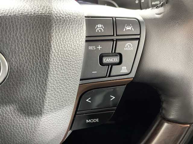 トヨタ アルファードハイブリット Z 神奈川県 2024(令6)年 2.2万km ブラック トヨタセーフティセンス/純正14.1型ディスプレイオーディオ/・BT/フルセグTV/MiraCast/USB/パノラミックビューモニター/ユニバーサルステップ/純正12.1型フリップダウンモニター/トヨタチームメイト/左右独立ムーンルーフ/デジタルインナーミラー/置くだけ充電/AC100V/前後ドライブレコーダー/ビルトインETC2.0/パーキングアシスト/レザー調シート/パワーシート(D/N/2)/メモリシート(D)/シートヒーター(D/N/2)/ベンチレーション(D/N/2)/ブラインドスポットモニター/パワーバックドア/電動サンシェード/nanoeX/ウッドコンビステアリング/ステアリングスイッチ/パドルシフト/ステアリングヒーター/Autoライト/電動サイドブレーキ/オートブレーキホールド/EVモード/三眼LEDヘッドライト/フォグランプ/シーケンシャルウィンカー/スマートキー/スペアキー/プッシュスタートボタン/電動格納ミラー/ウィンカーミラー/純正フロアマット/純正19インチアルミホイール/純正ドアバイザー