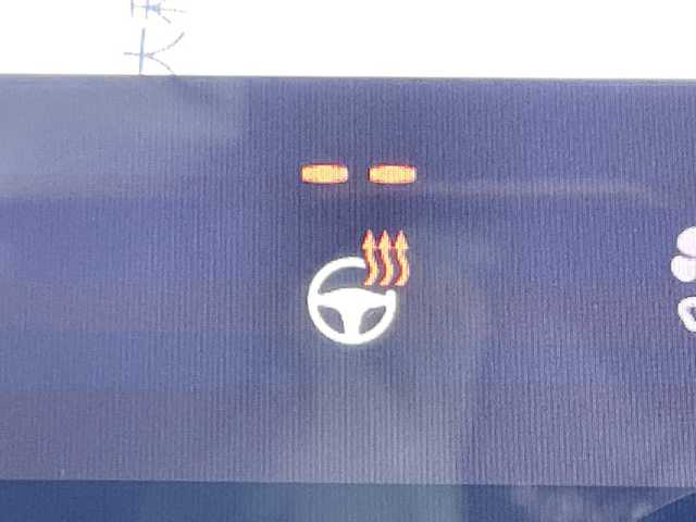 トヨタ アルファードハイブリット Z 神奈川県 2024(令6)年 2.2万km ブラック トヨタセーフティセンス/純正14.1型ディスプレイオーディオ/・BT/フルセグTV/MiraCast/USB/パノラミックビューモニター/ユニバーサルステップ/純正12.1型フリップダウンモニター/トヨタチームメイト/左右独立ムーンルーフ/デジタルインナーミラー/置くだけ充電/AC100V/前後ドライブレコーダー/ビルトインETC2.0/パーキングアシスト/レザー調シート/パワーシート(D/N/2)/メモリシート(D)/シートヒーター(D/N/2)/ベンチレーション(D/N/2)/ブラインドスポットモニター/パワーバックドア/電動サンシェード/nanoeX/ウッドコンビステアリング/ステアリングスイッチ/パドルシフト/ステアリングヒーター/Autoライト/電動サイドブレーキ/オートブレーキホールド/EVモード/三眼LEDヘッドライト/フォグランプ/シーケンシャルウィンカー/スマートキー/スペアキー/プッシュスタートボタン/電動格納ミラー/ウィンカーミラー/純正フロアマット/純正19インチアルミホイール/純正ドアバイザー