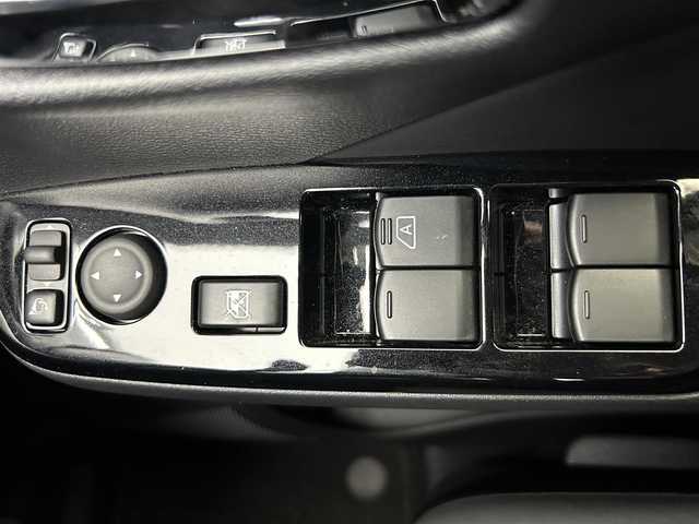 日産 デイズ ハイウェイスターX 鹿児島県 2024(令6)年 0.6万km ブラック 社外メモリナビ/(Bluetooth/CD/DVD)/ETC/バックカメラ/全周囲カメラ/前方ドライブレコーダー/純正LEDヘッドライト/レベライザー/衝突被害軽減システム/オートライト/フォグランプ/前後コーナーセンサー/USB充電ソケット