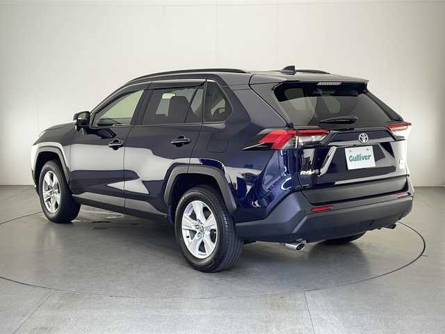 トヨタ ＲＡＶ４ ハイブリットX 宮崎県 2022(令4)年 1.7万km ダークブルーマイカ 純正ディスプレイオーディオナビ(フルセグTV/BT)/レーダークルコン/トヨタセーフティー/衝突軽減ブレーキ/前後コーナーセンサー/ドラレコ前後/バックモニター/ステアリングスイッチ/ETC/オートライト/オートハイビーム/USBポート/オートホールド/純正LEDヘッドライト/純正17インチアルミホイル/純正フロアマット/プッシュスタート/スマートキー