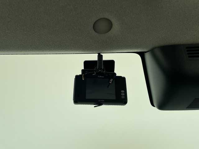 トヨタ ルーミー カスタムG－T 愛知県 2021(令3)年 2万km ターコイズブルーマイカメタリック 純正ナビ/両側パワースライドドア/レーダークルーズコントロール/バックカメラ/コーナーセンサー/純正アルミホイール/LEDヘッドライト/レーンキープアシスト/ドライブレコーダー/衝突軽減システム/ETC/フルセグ/CD DVD/Bluetooth/ステアリングスイッチ/スマートキー/プッシュスタート