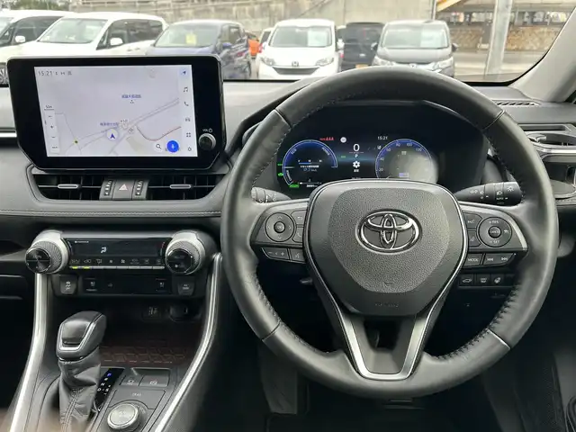 トヨタ ＲＡＶ４ ハイブリットG 山口県 2023(令5)年 3.9万km プラチナホワイトパールマイカ 純正ナビ/Bluetooth/フルセグTV/デジタルインナーミラー/ステアリングヒーター/電動リアゲート/自動開閉サンルーフ/シートヒーター/全方位カメラ/追従型クルーズコントロール/ウィンカーミラー/コーナーセンサー/横滑り防止装置/4WD/USB入力端子/MTモード/ETC2.0