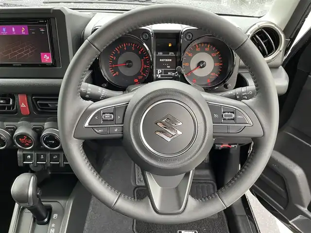 スズキ ジムニー XC 愛媛県 2025(令7)年 0.1万km ブルーイッシュブラックパール3 ワンオーナー/4WD/インタークーラーターボ/7インチ社外ディスプレイオーディオ（Carrozzeria）/・Bluetooth/・CD/DVD/USB/バックカメラ/ETC/ドライブレコーダー/純正16インチAW/純正フロアマット/クルーズコントロール/撥水ファブリックシート/シートヒーター （D+N席）/本革ステアリング/ステアリングスイッチ/スズキセーフティサポート/・衝突軽減システム/・標識認識機能/・車線逸脱警報機能/・ふらつき警報機能/・先行車発進お知らせ機能/・ハイビームアシスト/・誤発進抑制機能/LEDヘッドライト/スペアキー/スマートキー/スペアタイヤ