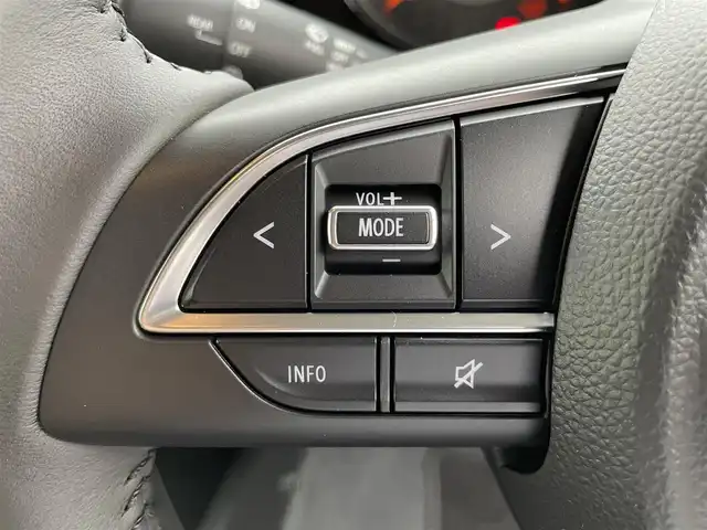 スズキ ジムニー XC 愛媛県 2025(令7)年 0.1万km ブルーイッシュブラックパール3 ワンオーナー/4WD/インタークーラーターボ/7インチ社外ディスプレイオーディオ（Carrozzeria）/・Bluetooth/・CD/DVD/USB/バックカメラ/ETC/ドライブレコーダー/純正16インチAW/純正フロアマット/クルーズコントロール/撥水ファブリックシート/シートヒーター （D+N席）/本革ステアリング/ステアリングスイッチ/スズキセーフティサポート/・衝突軽減システム/・標識認識機能/・車線逸脱警報機能/・ふらつき警報機能/・先行車発進お知らせ機能/・ハイビームアシスト/・誤発進抑制機能/LEDヘッドライト/スペアキー/スマートキー/スペアタイヤ
