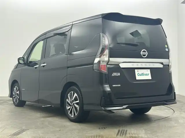 日産 セレナ ハイウェイスター V 岡山県 2021(令3)年 3.9万km ダイヤモンドブラック セーフティーパックA/・インテリジェント アラウンドビューモニター/・踏み間違い防止/・パーキングアシスト/純正10インチナビ（MM519D-L）/・FM/AM/Bluetooth/フルセグ/CD/DVD/デジタルインナーミラー/プロパイロット/インテリジェントエマージェンシーブレーキ/ブラインドスポットモニター/コーナーセンサー/ハンズフリー付両側パワースライドドア/ドライブレコーダー/ビルトインETC/後席サンシェード/シートバックテーブル/LEDヘッドライト/純正16インチアルミ/純正フロアマット/ドアバイザー