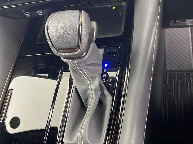 トヨタ アルファードハイブリット Z 埼玉県 2023(令5)年 4万km パール 両側パワースライドドア/パワーシート/エアイート/メモリーシート/純正ナビ/ETC2.0 /コーナーセンサー/バックカメラ/パーキングブレーキサポート/純正アルミ/ウィンカーミラー/パワーバックドア/プッシュスタート/スマートキー×２/置くだけ充電/前後ドラレコ/前後シートヒータ