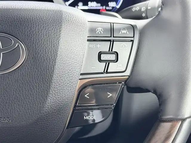 トヨタ アルファードハイブリット Z 大阪府 2024(令6)年 0.5万km プラチナホワイトパールマイカ トヨタチームメイト　/アドバンストパーク　/純正DA　/両側電動　/BSM　/電子ミラー　/ビルトインETC　/レーダークルコン　/コーナーセンサー　/前後ドラレコ　/電動リアゲート　/シートエアコン　/パワーシート　/LEDオートライト