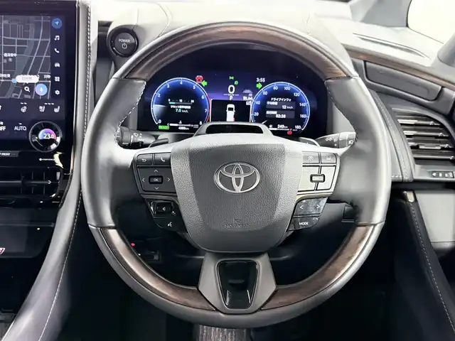 トヨタ アルファードハイブリット Z 大阪府 2024(令6)年 0.5万km プラチナホワイトパールマイカ トヨタチームメイト　/アドバンストパーク　/純正DA　/両側電動　/BSM　/電子ミラー　/ビルトインETC　/レーダークルコン　/コーナーセンサー　/前後ドラレコ　/電動リアゲート　/シートエアコン　/パワーシート　/LEDオートライト