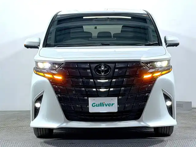 トヨタ アルファードハイブリット Z 大阪府 2024(令6)年 0.5万km プラチナホワイトパールマイカ トヨタチームメイト　/アドバンストパーク　/純正DA　/両側電動　/BSM　/電子ミラー　/ビルトインETC　/レーダークルコン　/コーナーセンサー　/前後ドラレコ　/電動リアゲート　/シートエアコン　/パワーシート　/LEDオートライト