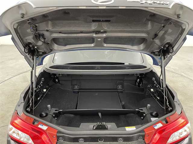 ダイハツ コペン エクスプレイ 福岡県 2015(平27)年 3.5万km クリアブルークリスタルメタリック 社外ナビ（ＢＴ，フルセグＴＶ）　/バックカメラ　/ＥＴＣ　/前後ドライブレコーダー　/横滑り防止装置　/アイドリングストップ　/プッシュスタート　/電動格納式ドアミラー　/シートヒーター　/純正１６インチＡＷ　/ＬＥＤ