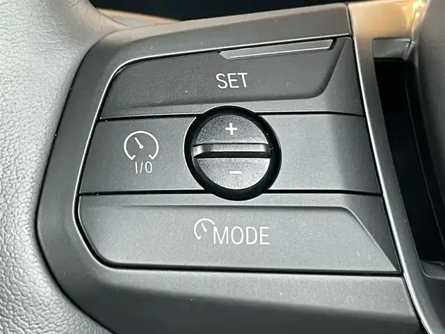 ＢＭＷ ＢＭＷ ２１８ｉ アクティブツアラー エクスクルーシブ 鹿児島県 2022(令4)年 2.8万km 緑 禁煙車/サンルーフ/純正19インチアルミホイール/トップビューカメラ/純正ドライブレコーダー/ハーマンカードンサウンド/ヘッドアップディスプレイ/マッサージシート/ブライドスポットモニター/スペアキー