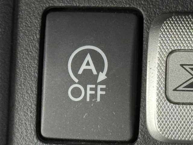 スバル フォレスター 2．0i－L 福岡県 2016(平28)年 4.3万km クリスタルホワイトP 社外ナビ／フルセグＴＶ　/ＥＴＣ　/シートヒーター　/クルーズコントロール　/パドルシフト　/横滑り防止装置　/アイドリングストップ　/Ｘ－ＭＯＤＥ　/電動格納式ドアミラー　/ドアバイザー　/純正１７インチＡＷ　/ＬＥＤヘッドライト