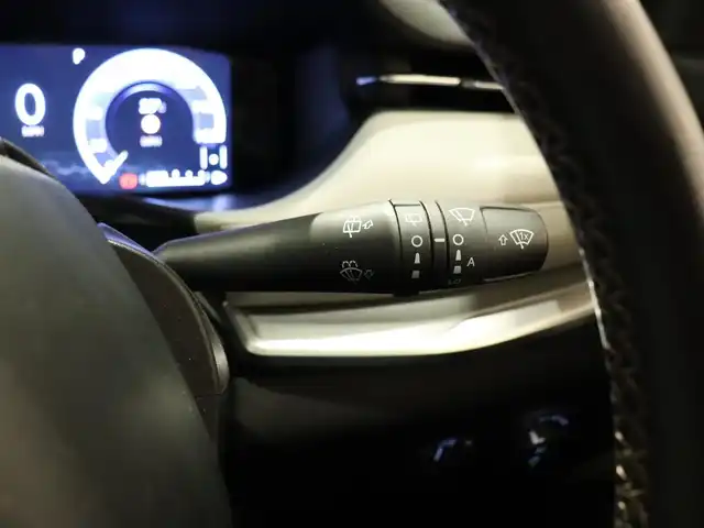 クライスラー・ジープ ジープ コンパス リミテッド 静岡県 2022(令4)年 1.6万km ガンＭ ワンオーナー　/衝突軽減ブレーキ　/黒革　/ＡＣＣ　/純正ナビＴＶ　/純正１８ＡＷ　/ＬＥＤ　/ＬＫＡ　/ＢＳＭ　/ＡＬＰＩＮＥ　/純正ドアバイザー　/パワーシート／ヒーター　/社外ドライブレコーダー　/スペアキー