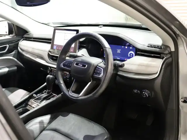 クライスラー・ジープ ジープ コンパス リミテッド 静岡県 2022(令4)年 1.6万km ガンＭ ワンオーナー　/衝突軽減ブレーキ　/黒革　/ＡＣＣ　/純正ナビＴＶ　/純正１８ＡＷ　/ＬＥＤ　/ＬＫＡ　/ＢＳＭ　/ＡＬＰＩＮＥ　/純正ドアバイザー　/パワーシート／ヒーター　/社外ドライブレコーダー　/スペアキー