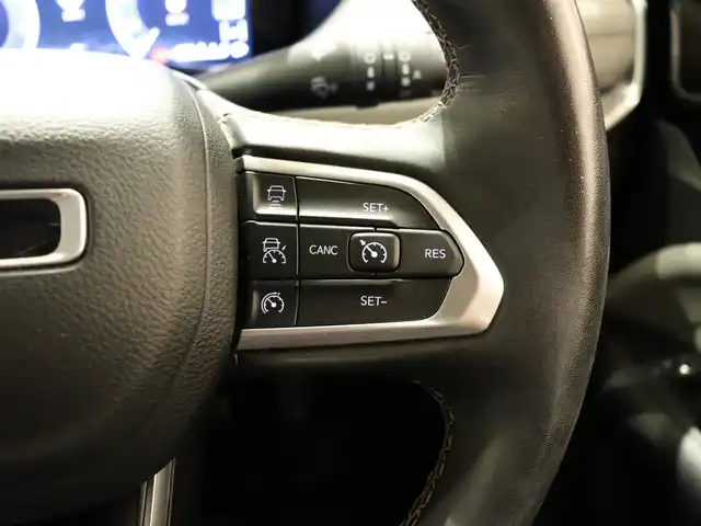クライスラー・ジープ ジープ コンパス リミテッド 静岡県 2022(令4)年 1.6万km ガンＭ ワンオーナー　/衝突軽減ブレーキ　/黒革　/ＡＣＣ　/純正ナビＴＶ　/純正１８ＡＷ　/ＬＥＤ　/ＬＫＡ　/ＢＳＭ　/ＡＬＰＩＮＥ　/純正ドアバイザー　/パワーシート／ヒーター　/社外ドライブレコーダー　/スペアキー