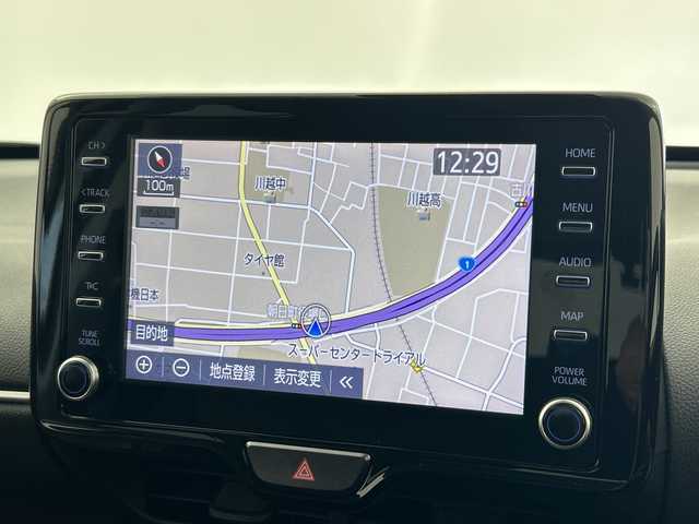 トヨタ ヤリスクロス ハイブリッド Z 三重県 2021(令3)年 3.3万km ホワイトパールクリスタルシャイン /禁煙車//純正ディスプレイオーディオ//バックカメラ//DN席シートヒーター//D席パワーシート//ハーフレザーシート//純正ビルトインETC//電子サイドブレーキ//ブレーキオートホールド//革巻きステアリング//ステアリングスイッチ//トヨタセーフティセンス//衝突軽減ブレーキ//レーントレーシングアシスト//PKSB//RSA//オートハイビーム//前後クリアランスソナー//レーダークルーズコントロール//社外前後ドライブレコーダー//サイドカーテンエアバッグ//オートライト//LED