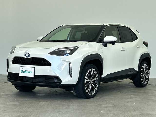 トヨタ ヤリスクロス ハイブリッド Z 三重県 2021(令3)年 3.3万km ホワイトパールクリスタルシャイン /禁煙車//純正ディスプレイオーディオ//バックカメラ//DN席シートヒーター//D席パワーシート//ハーフレザーシート//純正ビルトインETC//電子サイドブレーキ//ブレーキオートホールド//革巻きステアリング//ステアリングスイッチ//トヨタセーフティセンス//衝突軽減ブレーキ//レーントレーシングアシスト//PKSB//RSA//オートハイビーム//前後クリアランスソナー//レーダークルーズコントロール//社外前後ドライブレコーダー//サイドカーテンエアバッグ//オートライト//LED