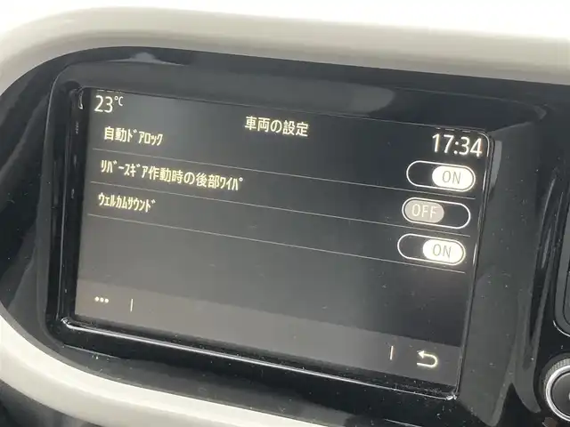 ルノー トゥインゴ EDC 熊本県 2020(令2)年 3.9万km 白 ・キーレス/・パーキングセンサー/・レーンキープアシスト/・クルーズコントロール/・純正ディスプレイオーディオ/　【BT・USB・AUX・AppleCarPlay・AndroidAuto】/・バックカメラ/・ETC/・LEDヘッドランプ/・フォグランプ/・純正マット
