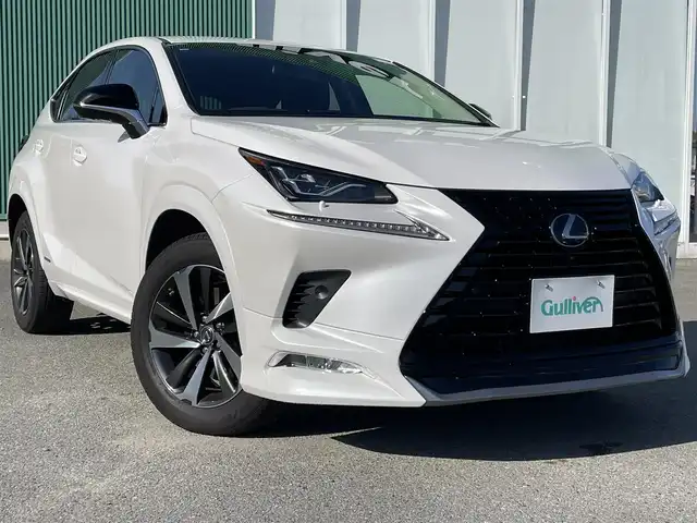 レクサス ＮＸ 300 ブラックシークエンス 福岡県 2019(平31)年 5.9万km ソニッククォーツ クルーズコントロール/全方位カメラ/運転席・助手席シートヒーター/ステアリングヒーター/LEDヘッドライト/前後コーナーセンサー/レーンキープアシスト/モデリスタフロントエアロ/レザーシート/運転席・助手席パワーシート/純正アルミホイール